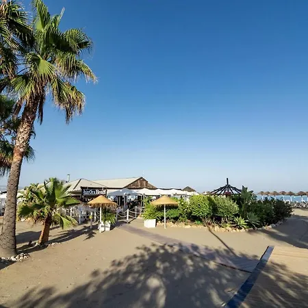Apartment Go- Golden Banus By Roomservices