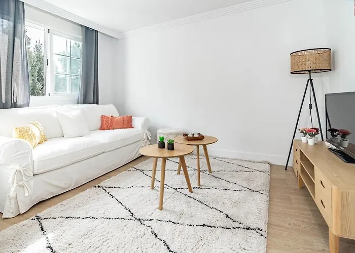 Apartament Go- Golden Banus By Roomservices